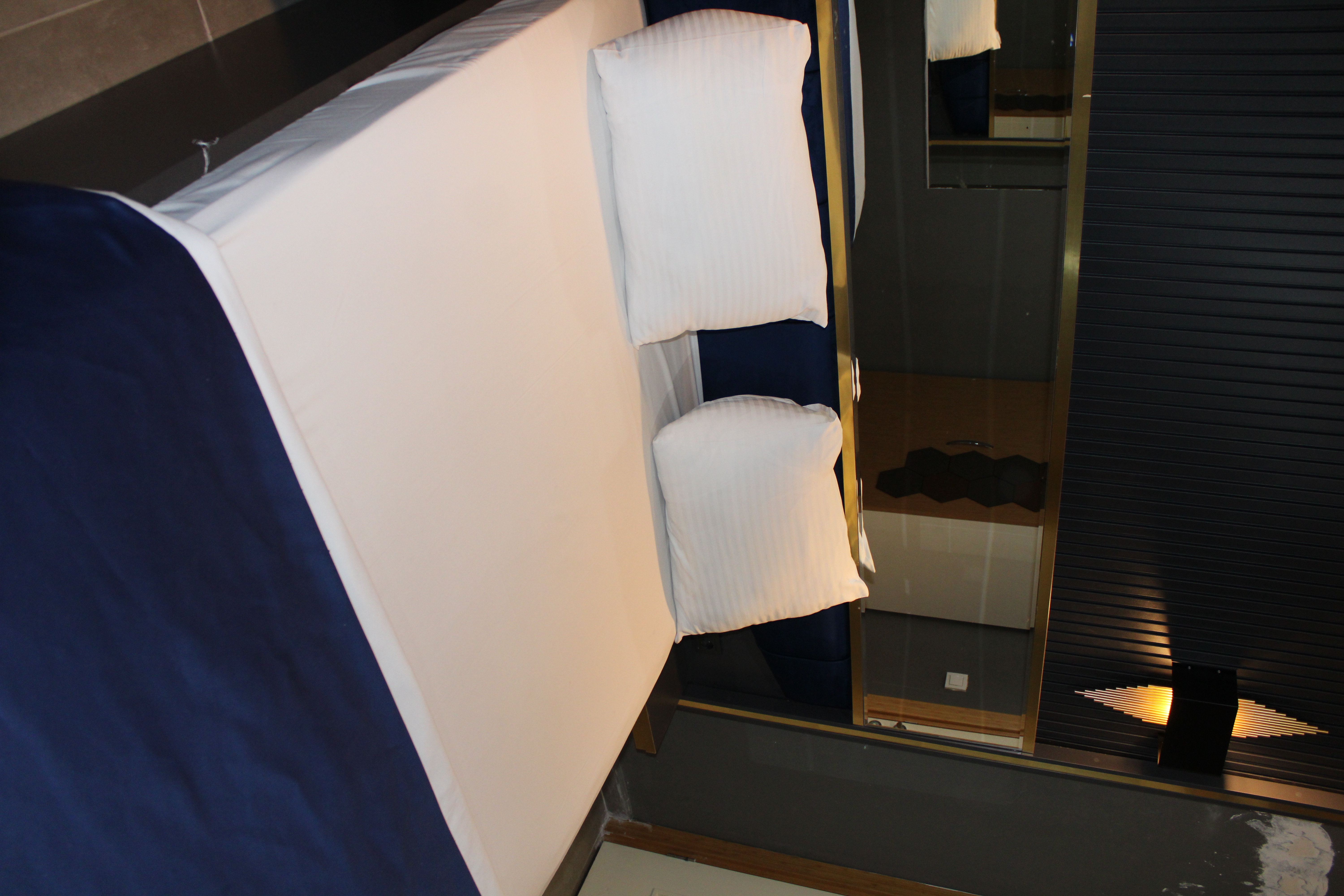 Deluxe Studyo Görsel 1