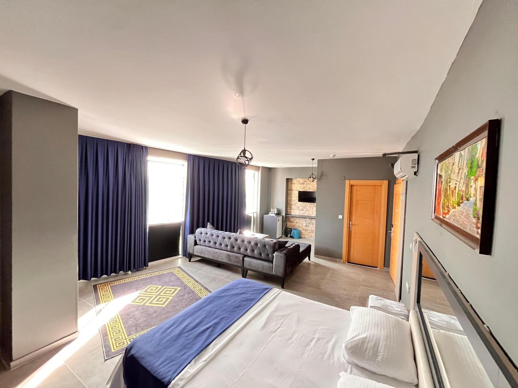 Deluxe Studyo Görsel 2